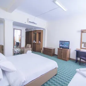 asia-plaza-hotel.yangonhotels.org/